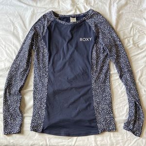 Roxy long sleeve rash guard Large